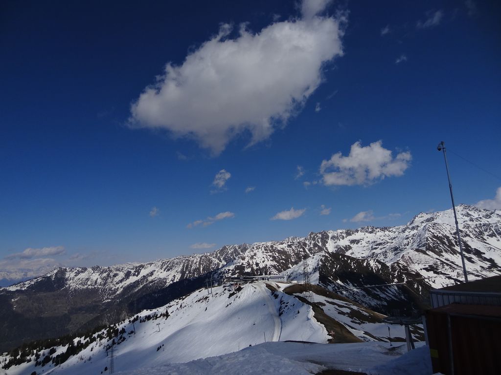 Photo №2 of Savoleyres