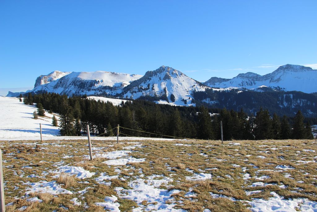 Photo №2 of Petit Niremont