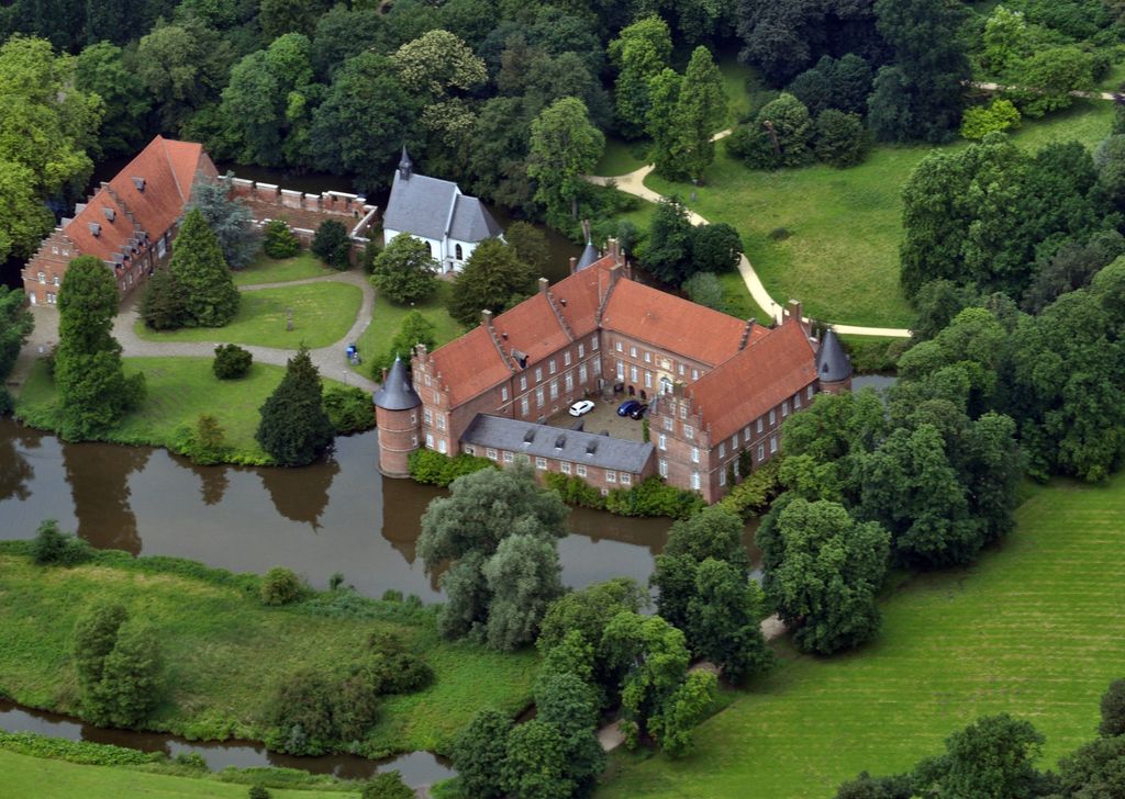 Photo №2 of Schloss Herten