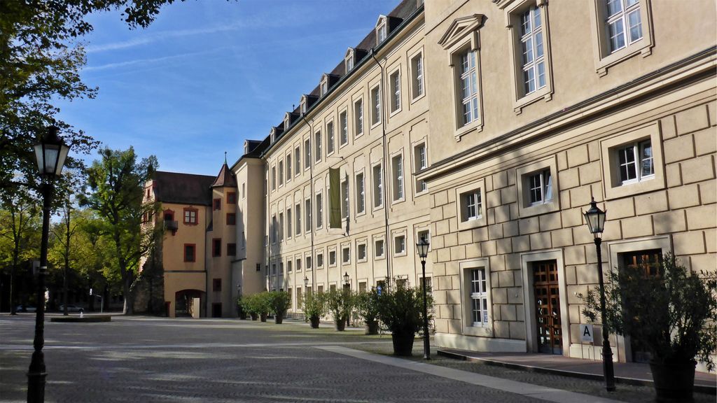 Photo №2 of Karlsburg