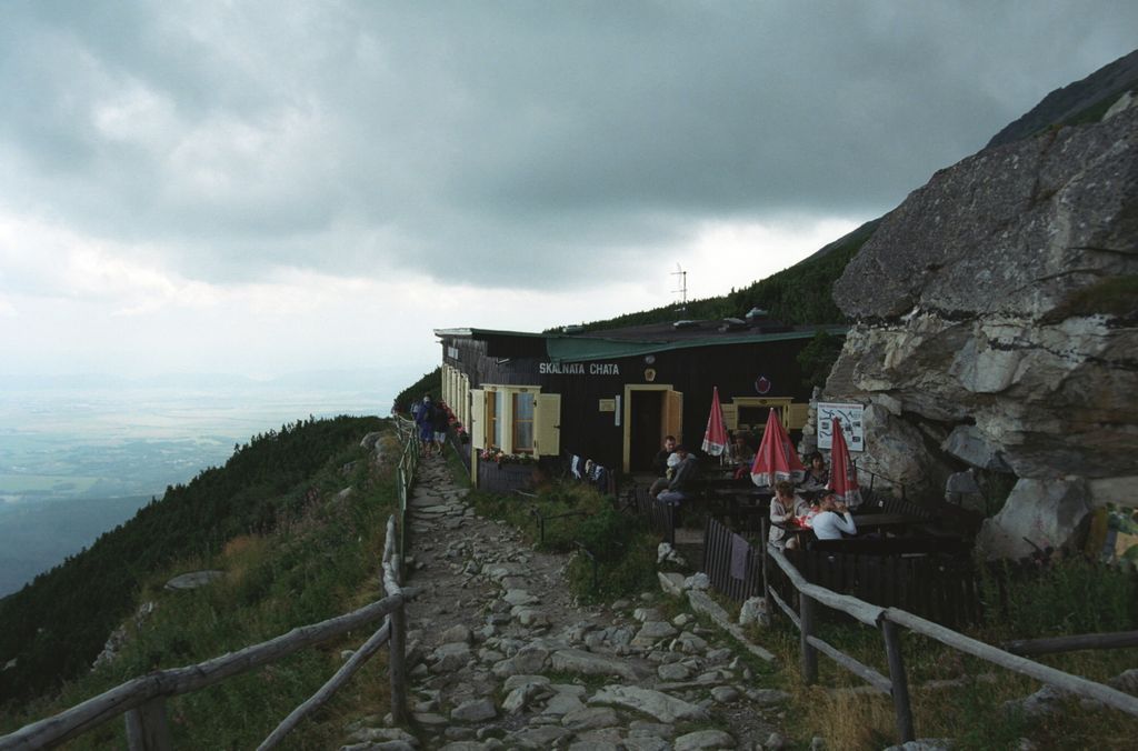 Skalnat%C3%A1_chata_-_Skalnate_pleso