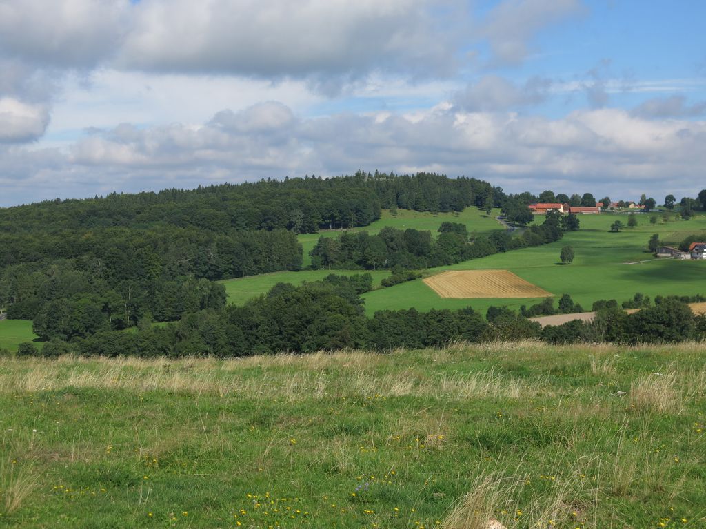 Photo №2 of Steinwand