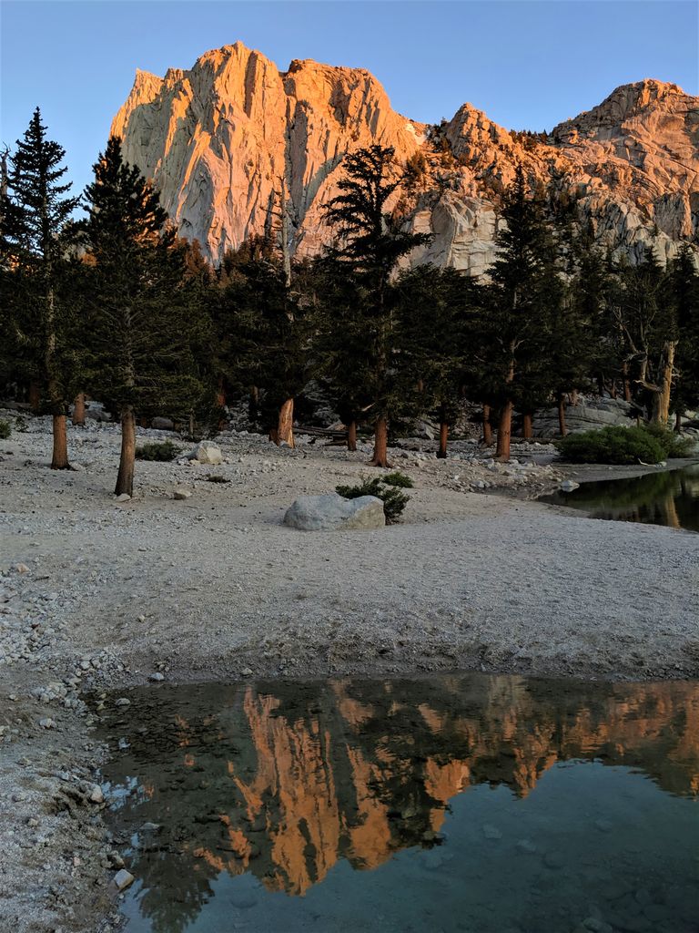 Photo №2 of Lone Pine Lake