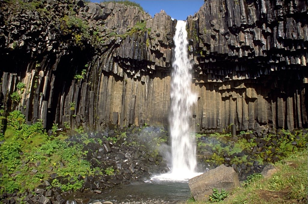 Photo №2 of Svartifoss
