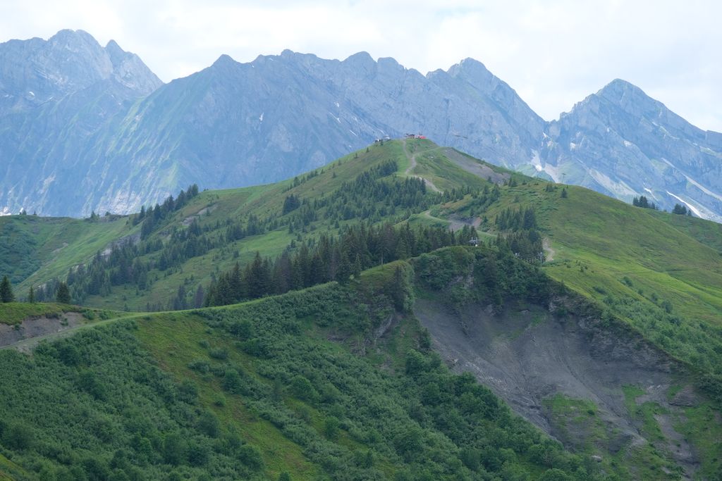 Photo №3 of Le Christomet