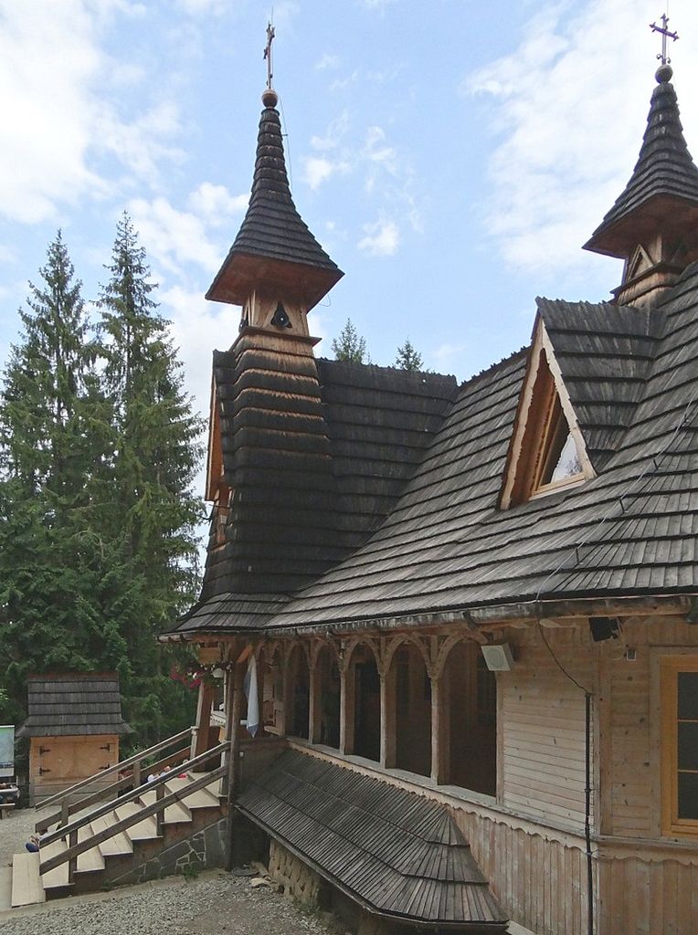 Tatry._Kaplica_na_Wiktor%C3%B3wkach_2
