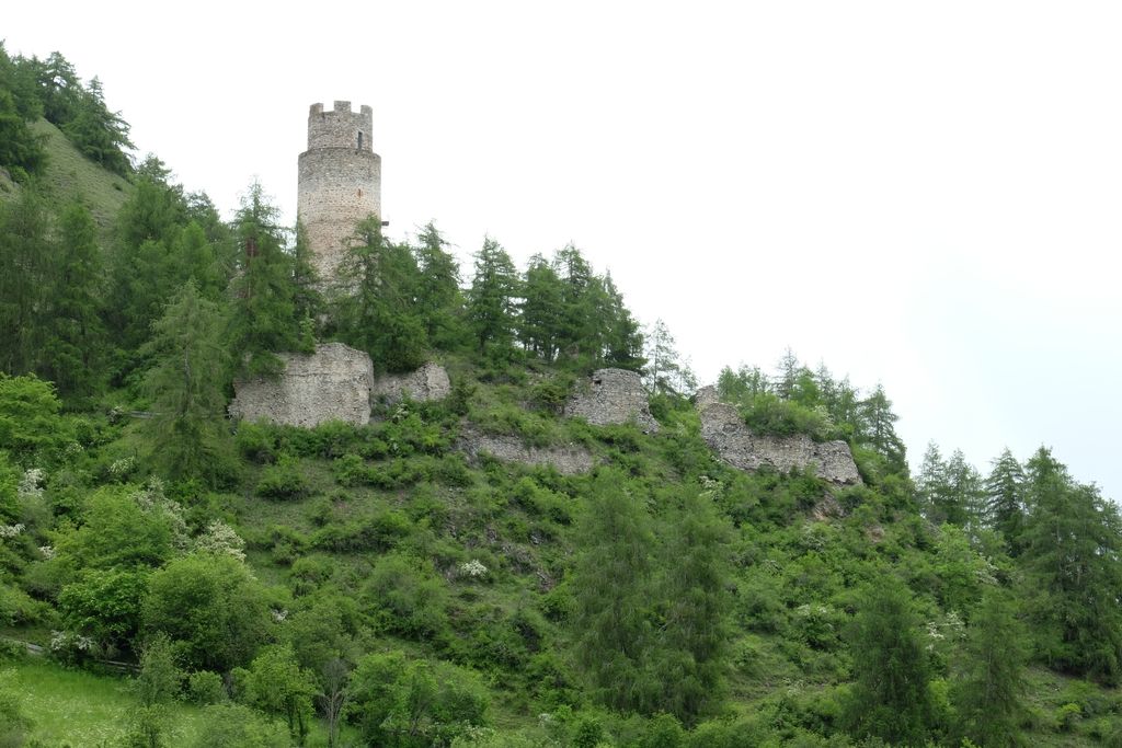 Photo №3 of Ruine Reichenberg - Castel Reichenberg