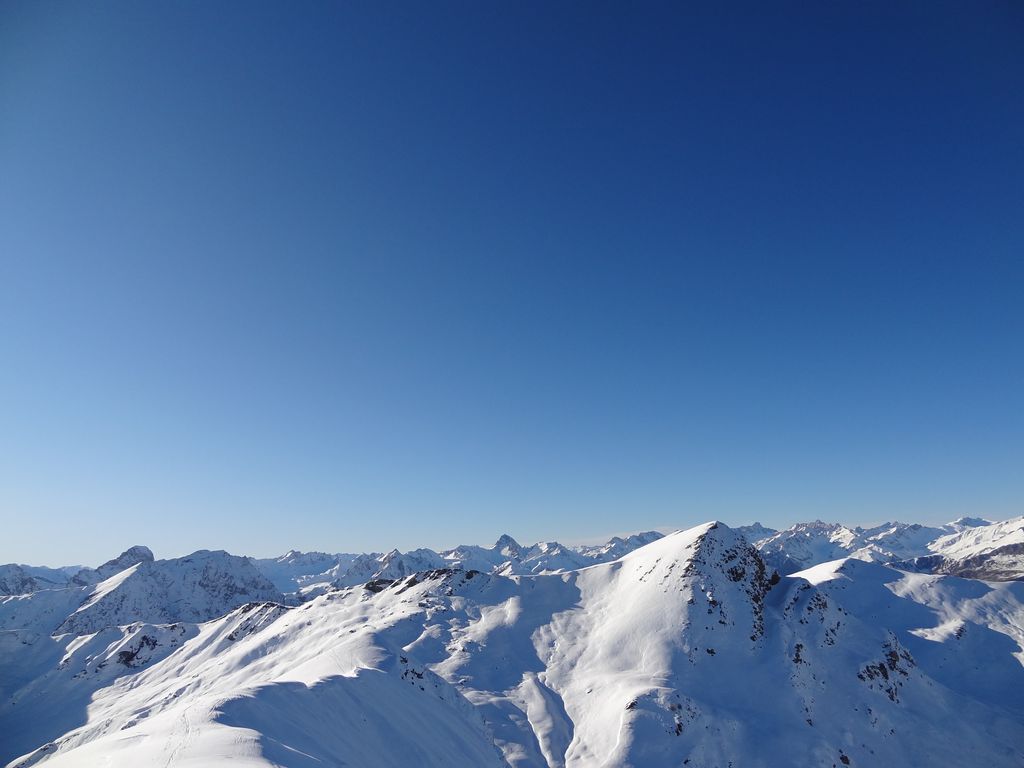 Photo №10 of Monte Tibert