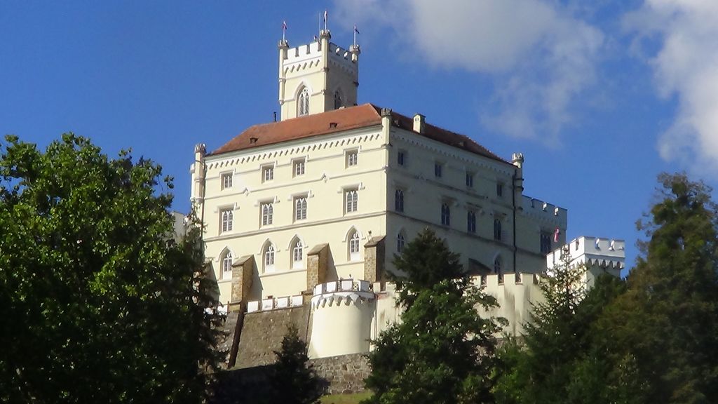 Photo №2 of Trakošćan