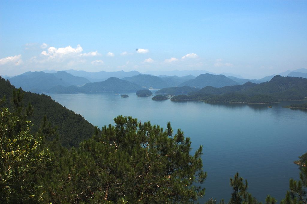 Photo №2 of Qiandao Lake