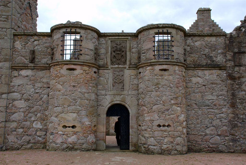 Photo №2 of Tolquhon Castle