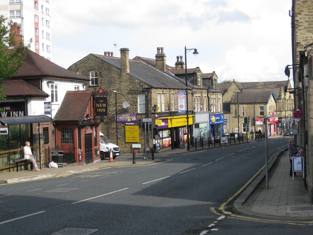Photo №2 of Farsley