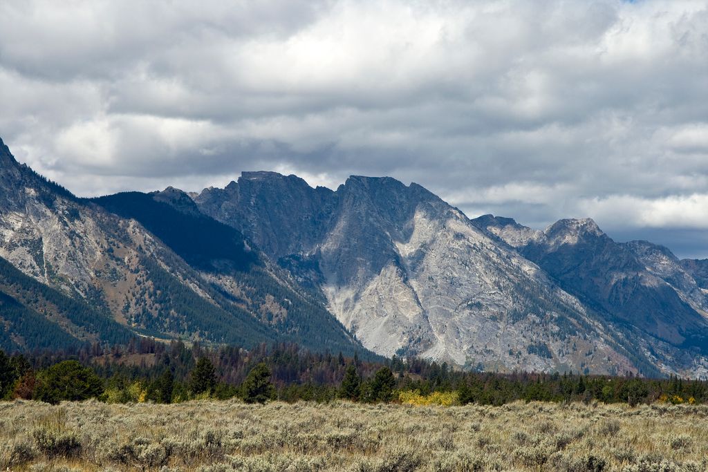 Photo №2 of Traverse Peak