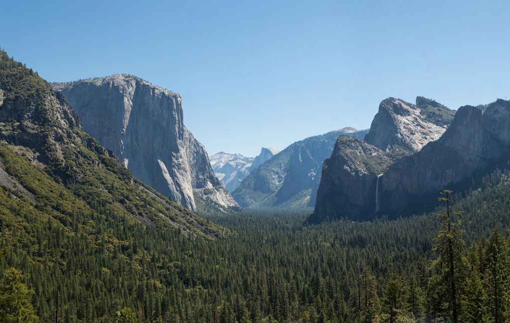 Photo №9 of Tunnel View