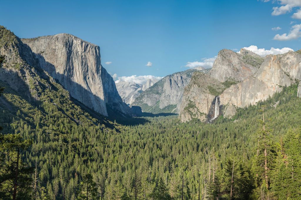 Photo №10 of Tunnel View