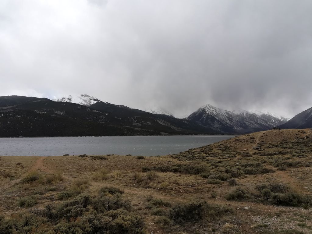 Photo №3 of Twin Lakes