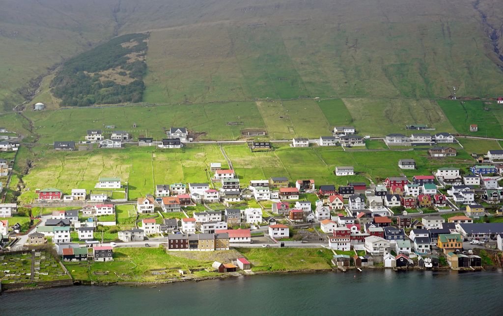 Photo №2 of Vágur