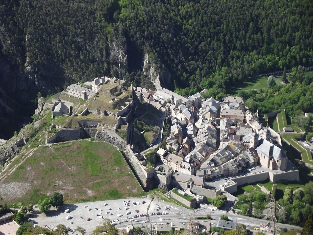 Photo №8 of Briançon