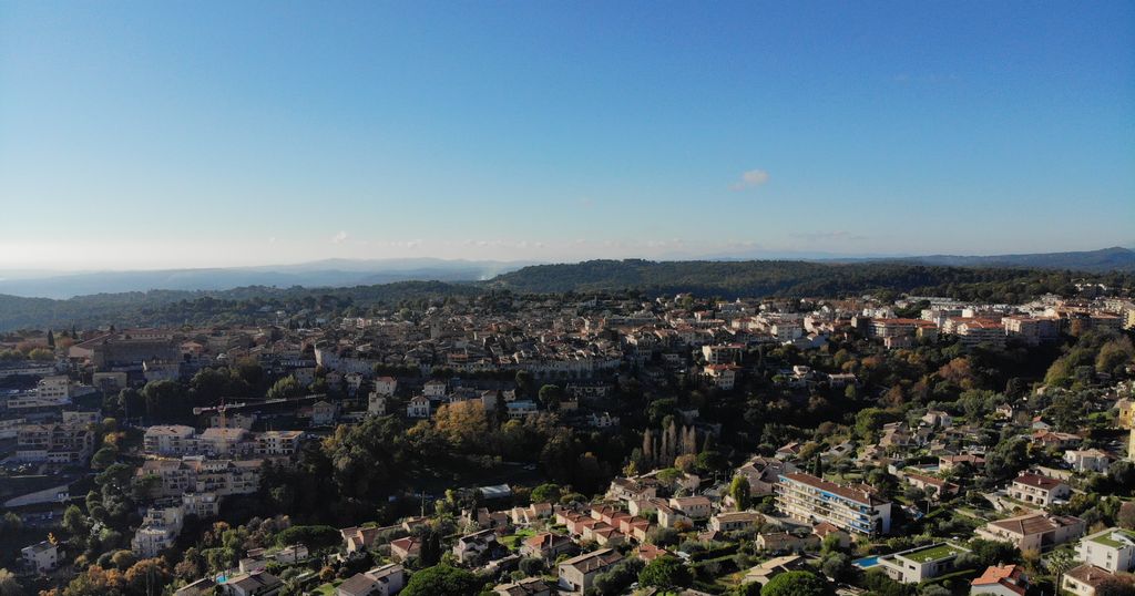 Photo №3 of Vence