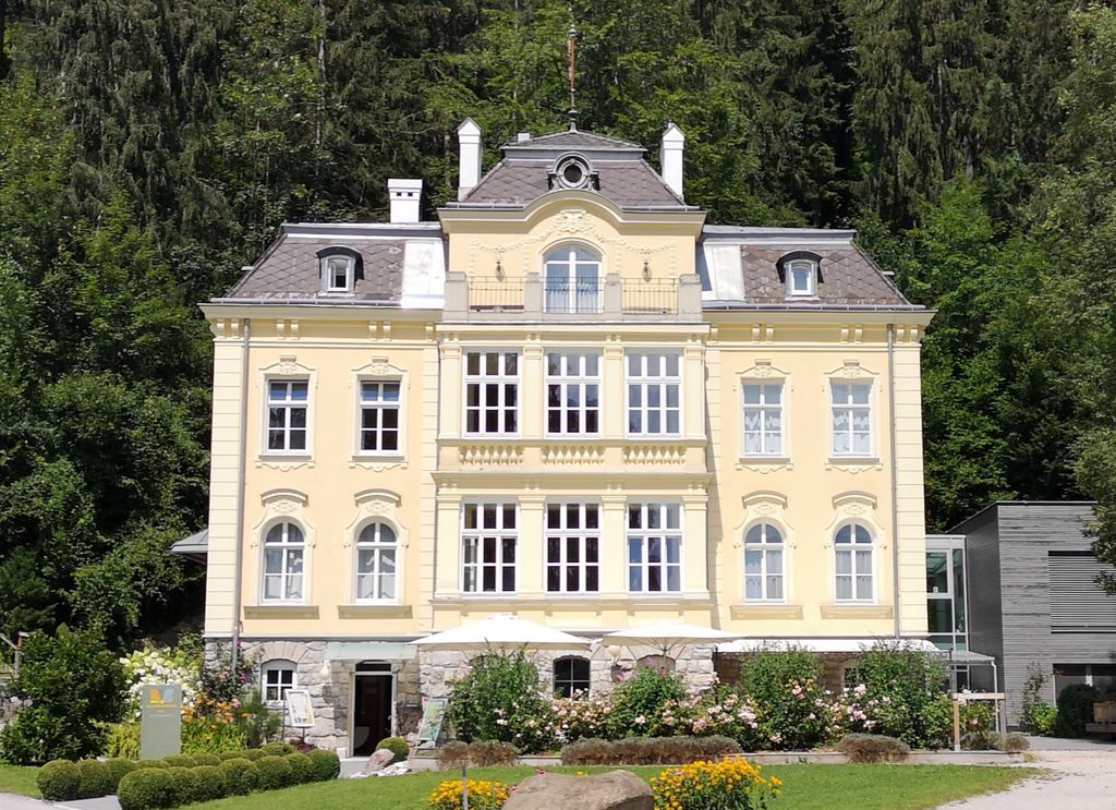 VillaSonnwend%2C_Ro%C3%9Fleithen%2C_2020-3