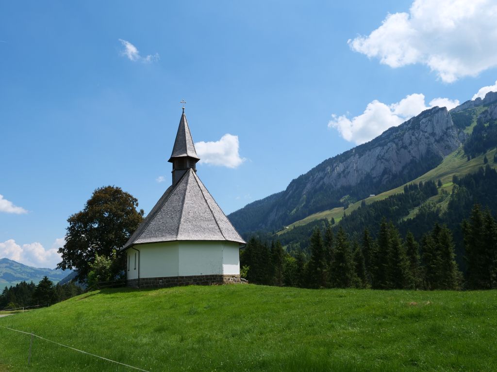 Wallfahrtskapelle_Maria_Hilf_Ahorn_P1030960