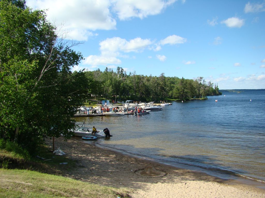Photo №2 of West Hawk Lake