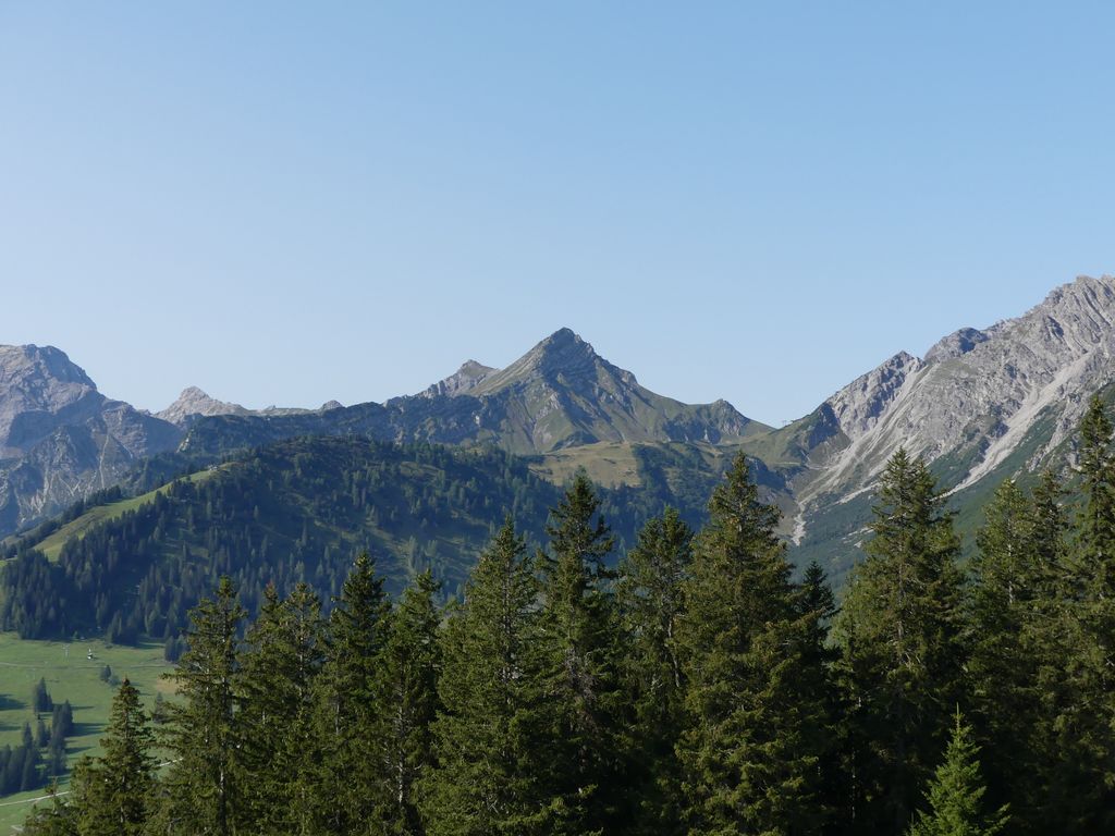 Photo №2 of Burtschasattel